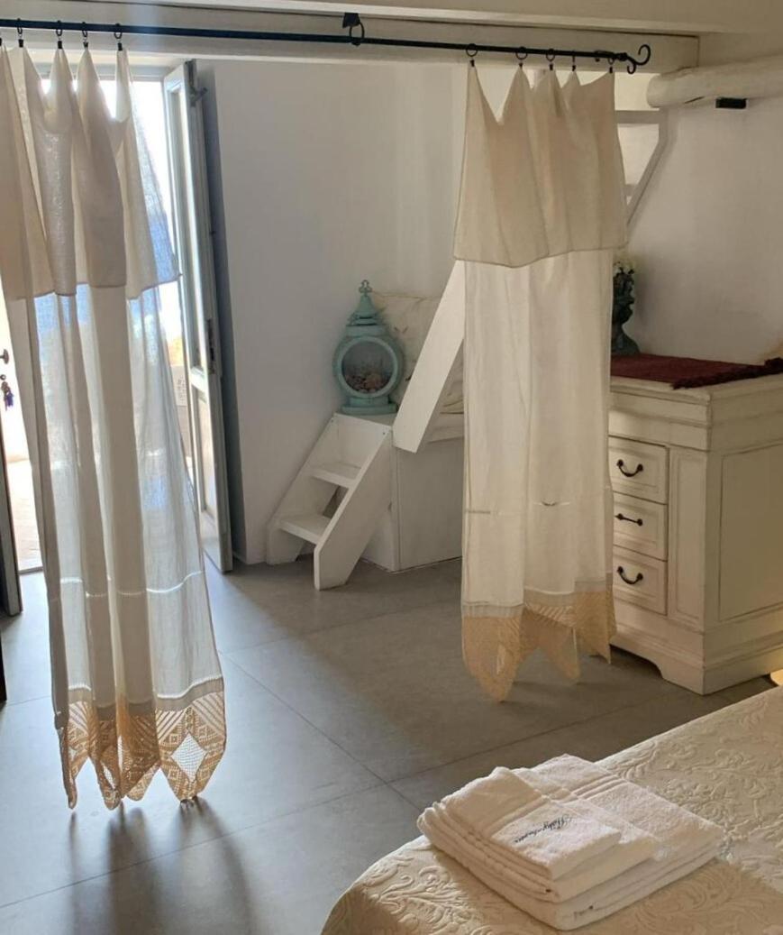 فندق Halgoduria سانتا مارينا سالينا الغرفة الصورة